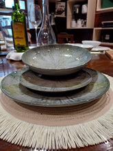 Carica l'immagine nel visualizzatore di Gallery, Piatti in porcellana Shade by Sambonet - set 12 pz