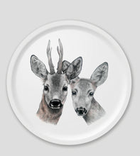 Carica l'immagine nel visualizzatore di Gallery, Charlotte Nicolin Vassoio tondo in legno multistrato Cervi