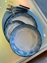 Carica l'immagine nel visualizzatore di Gallery, Piatti in porcellana Shade by Sambonet - set 12 pz