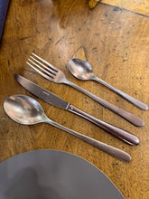 Load image into Gallery viewer, Set Posate Sambonet 24 pz. PVD Copper effetto vintage satinato