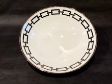Carica l'immagine nel visualizzatore di Gallery, Richard Ginori 1735 Impero Catene nero centro tavola 27
