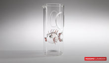Carica l'immagine nel visualizzatore di Gallery, Caraffa realizzata a mano in vetro borosilicato con all'interno un animale marino.