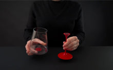 Load image into Gallery viewer, SPLITGLASS set di 2 bicchieri acqua/ vino rosso con stelo per trasformarli in calici
