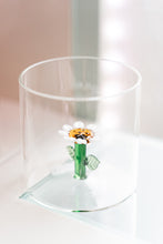 Carica l&#39;immagine nel visualizzatore di Gallery, Bicchiere in vetro borosilicato con soggetto fenicottero
