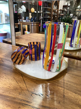 Carica l'immagine nel visualizzatore di Gallery, Brocca in vetro soffiato a cannette verticali multicolor   Made in Italy
