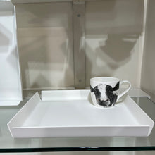 Load image into Gallery viewer, Vassoio bianco in SSM *Corian 30x30 cm.
