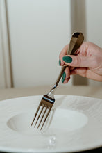 Carica l&#39;immagine nel visualizzatore di Gallery, Sambonet Servizio di posate Baguette 24 pz. acciaio inox 18/10
