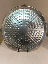 Carica l'immagine nel visualizzatore di Gallery, Teglia per farinata in rame martellato e stagnato
