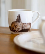 Load image into Gallery viewer, Charlotte Nicolin tazza mug in bone china Volpe
