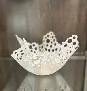 Portafrutta centrotavola bianco in SSM *Corian diametro 27cm.