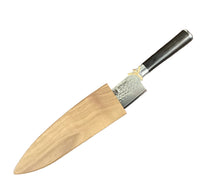 Load image into Gallery viewer, Coltello Chef cm. 20 Xinzuo lama damasco 67 strati con fodero coprilama in legno su misura
