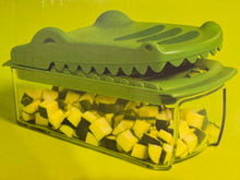 Load image into Gallery viewer, Tagliaverdure Croc
