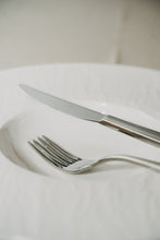 Load image into Gallery viewer, Sambonet Servizio Hannah di posate Filet Torais 24 pz. acciaio inox 18/10
