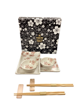 Carica l'immagine nel visualizzatore di Gallery, Sushi set per due persone Fiori Sakura
