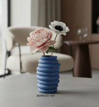 Load image into Gallery viewer, Vaso Rosenthal Hop H.14cm.
