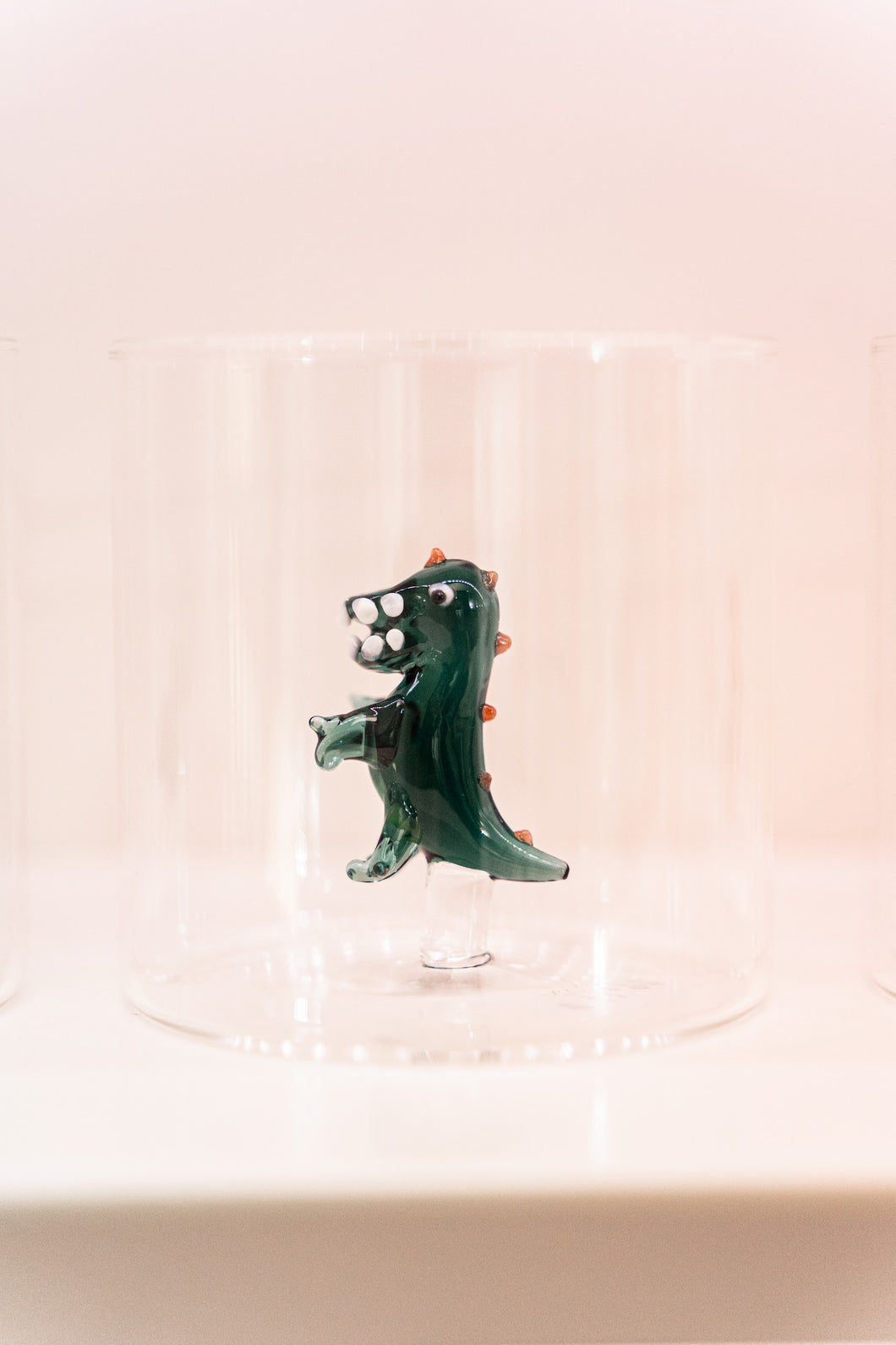 Bicchiere in vetro borosilicato con soggetto drago