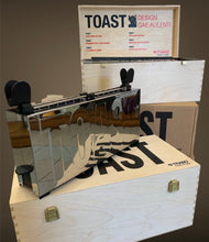 Carica l&#39;immagine nel visualizzatore di Gallery, Trabo Tostapane Toaster design Gae Aulenti

