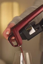 Carica e avvia il video nel visualizzatore di galleria, CORAVIN per gli amanti del vino
