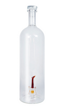 Load image into Gallery viewer, WD Bottiglia in vetro borosilicato con soggetto decorativo Chitarra all&#39;interno.
