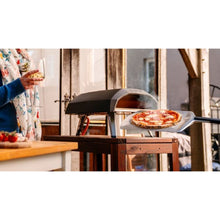 Carica l&#39;immagine nel visualizzatore di Gallery, Ooni Koda 12 forno per pizza portatile a gas
