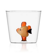 Load image into Gallery viewer, Ichendorf Tumbler Marine Garden - Pesce giallo Alga ambra
